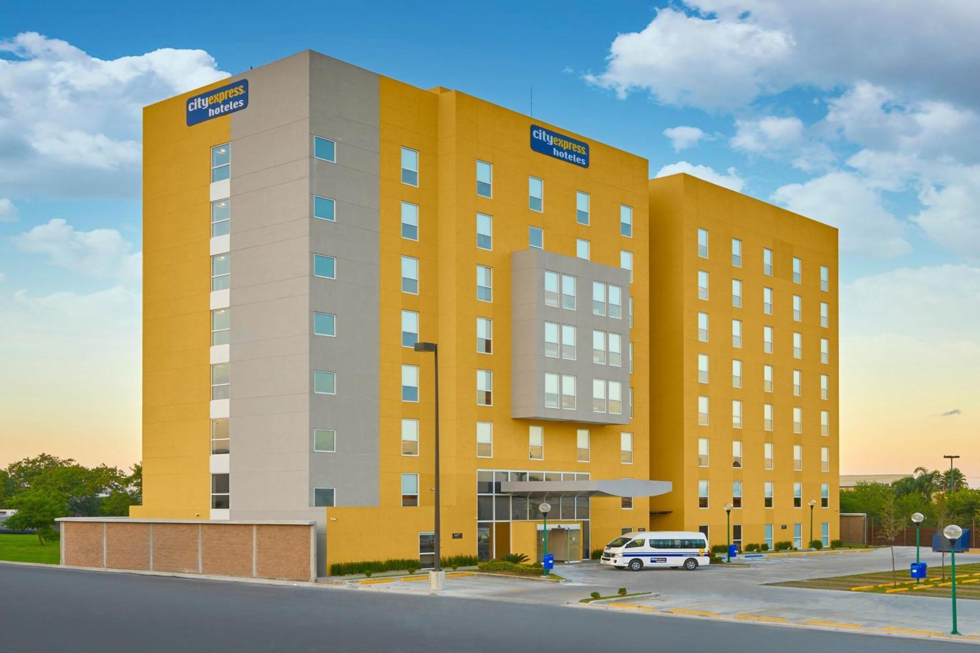 City Express By Marriott Monterrey Lindavista Guadalupe  Bagian luar foto