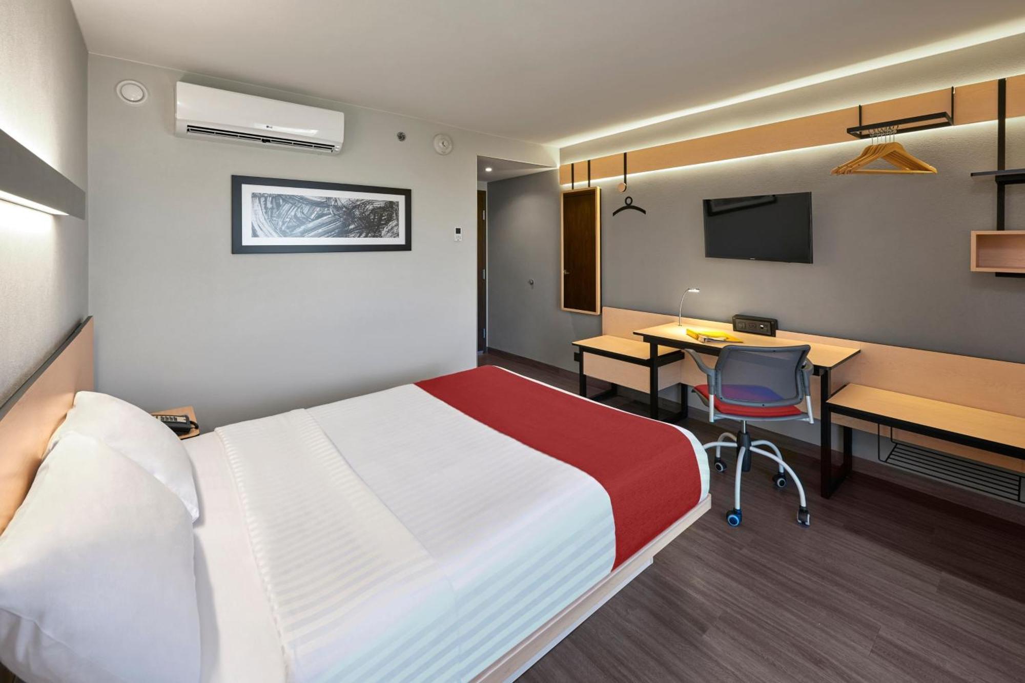 City Express By Marriott Monterrey Lindavista Guadalupe  Bagian luar foto